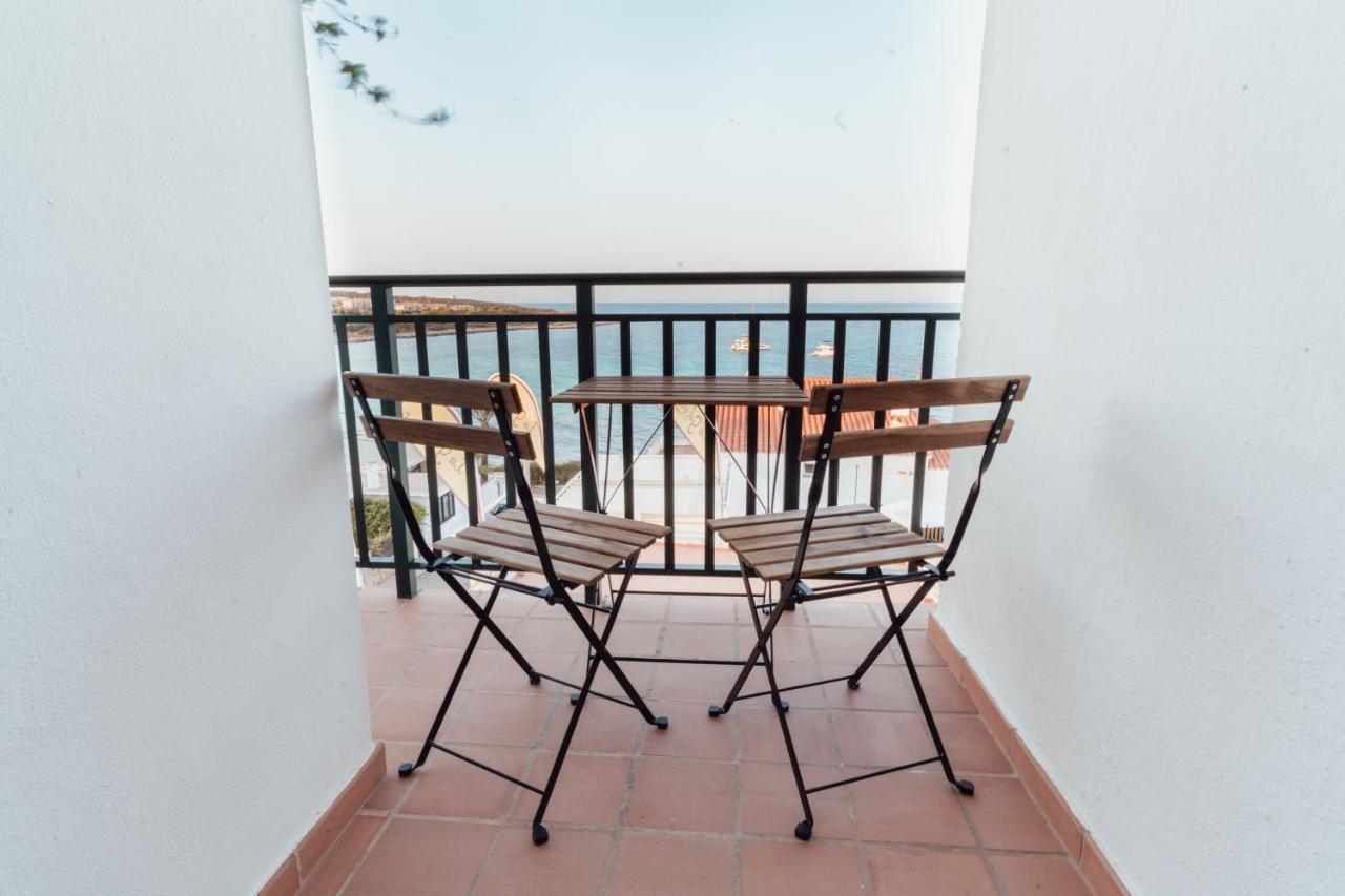 Hostal Noray Punta Prima  Exterior photo